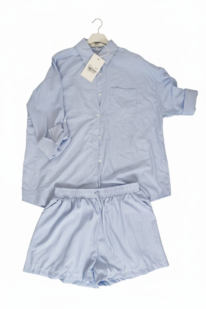 Completo Coordinato a Righe Azzurre con Camicia e Shorts