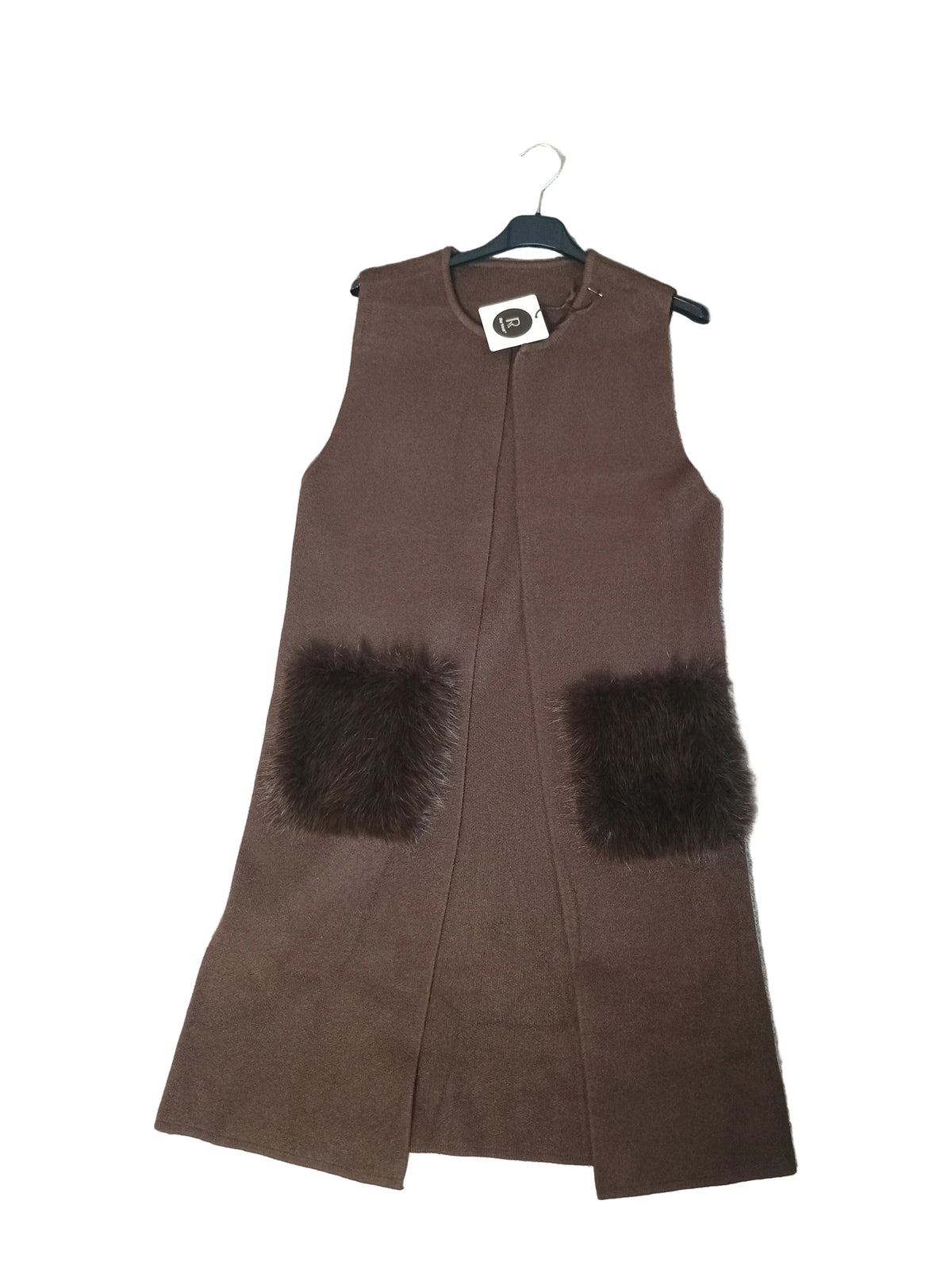 New Gilet Lungo in Maglia con Tasche in Eco Pelliccia